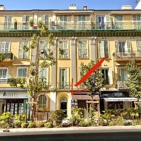 Petit Duplex Centre Proche 3 Min A Pieds Apartment Nice